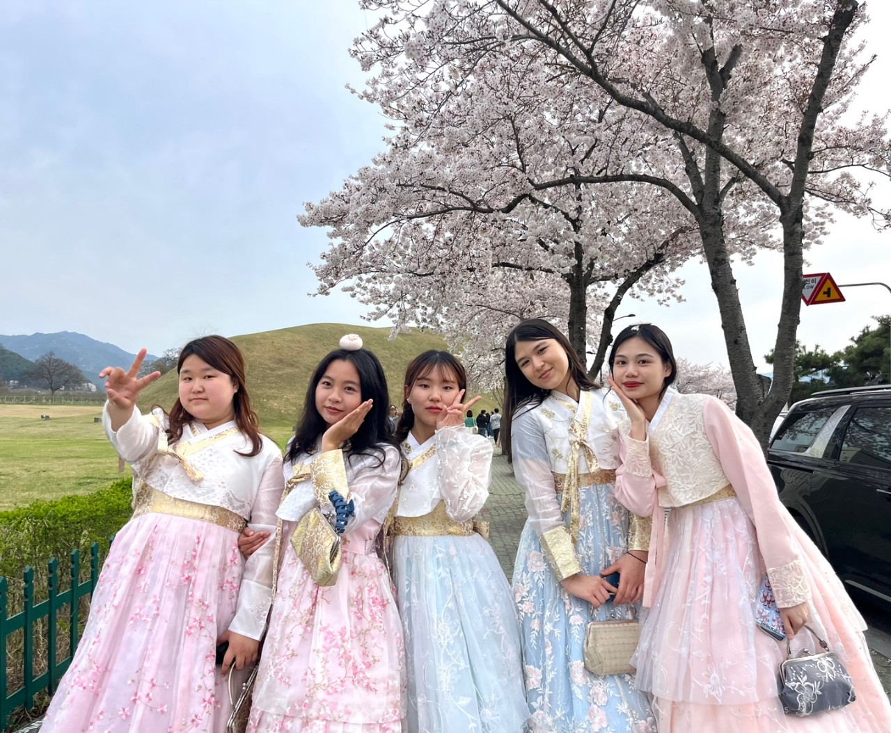 DU HỌC HÀN QUỐC: HÀNH TRÌNH DỄ DÀNG CÙNG KHOA TIẾNG HÀN TDC